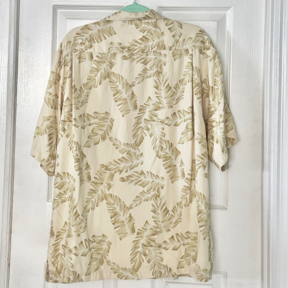 Tommy Bahama Mens Large Silk Palm Leaf Print Camp Shirt Tan Cream Tropical - Picture 2 of 3